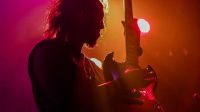 Eben gitaris dari band Burgerkill. (Foto Instagram @ebenbkhc)