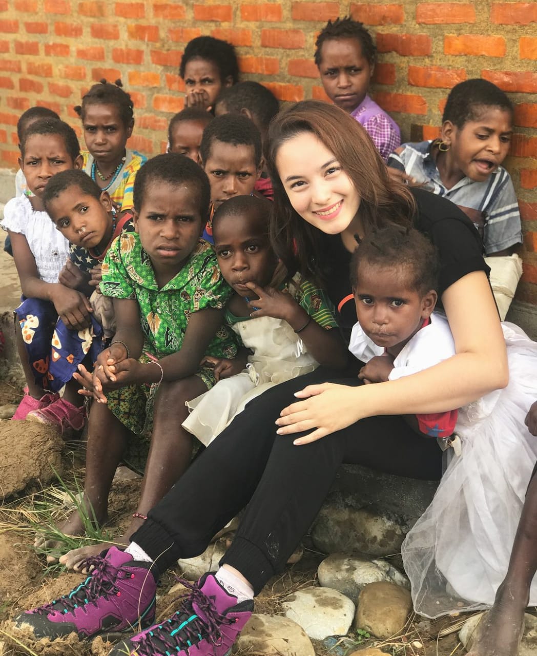 chelasea islan nyaris tak punya haters
