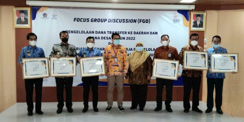 Pemkab Tulang Bawang Sabet Predikat Dua Se-Lampung Soal Kinerja Pengelolaan DD 2021
