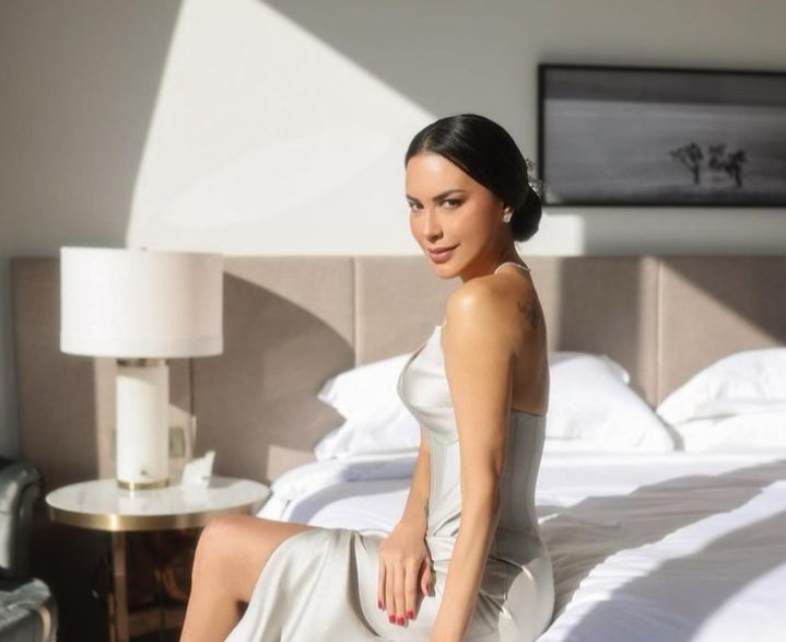 Pesona Cantik Sophia Latjuba Bikin Hati Berdebar