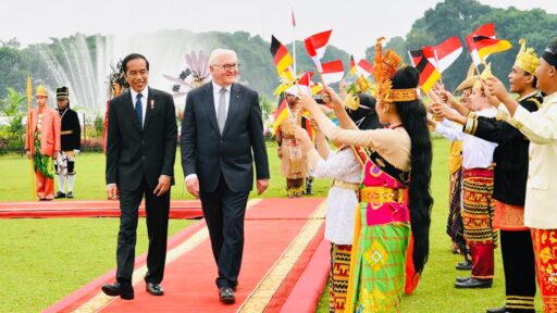 Jokowi Sambut Kunjungan Kenegaraan Presiden Steinmeier di Istana Bogor
