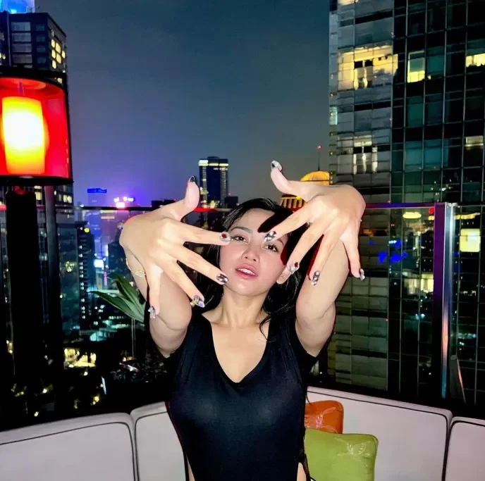 Penampilan Teranyer Rachel Vennya Disebut Jennie BLACKPINK