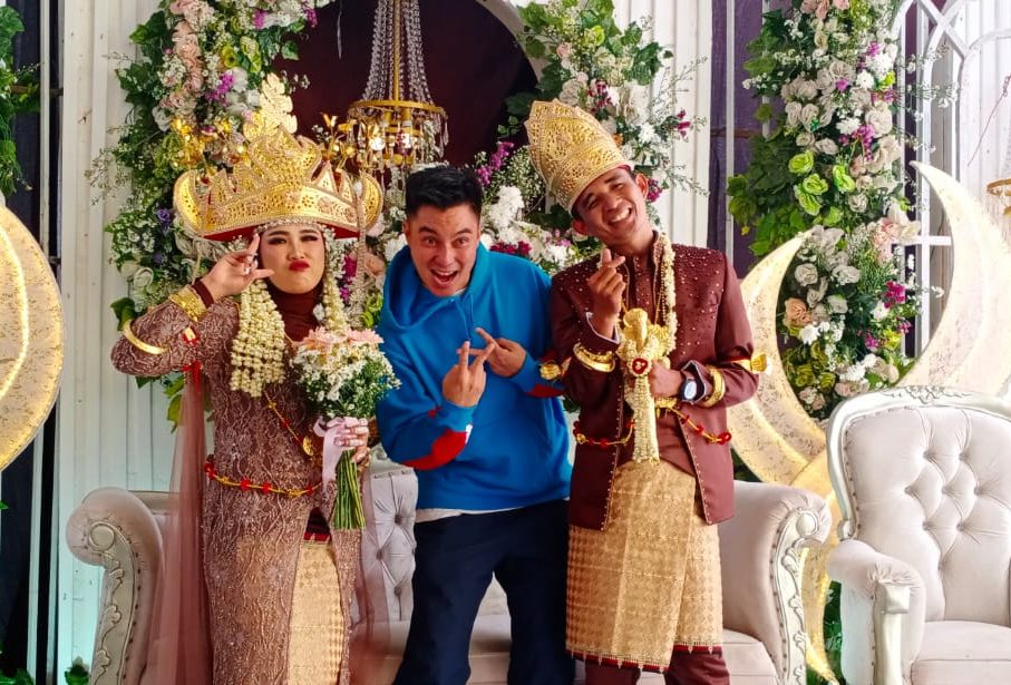 Terkejut! Pengantin di Lampung Kedatangan Baim Wong