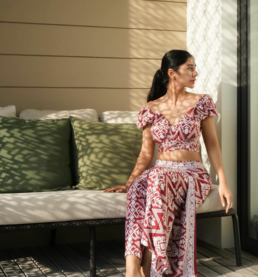 5 Potret Body Goals Fanny Ghassani, Kece Badai!.