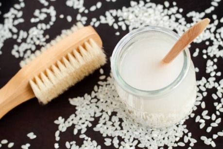 8 Khasiat Air Beras untuk Perawatan Kulit, Salah satunya Menyehatkan Rambut