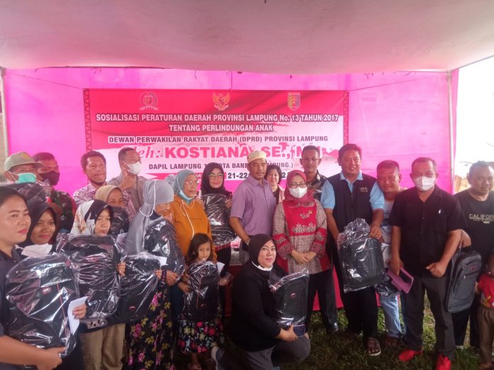 Anggota DPRD Kostiana Sosialisasi Perda Perlindungan Anak