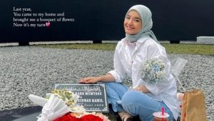 Berziarah ke Makam Eril, Nabila Ishma Ingat Momen Anniversary yang Menyentuh Hati