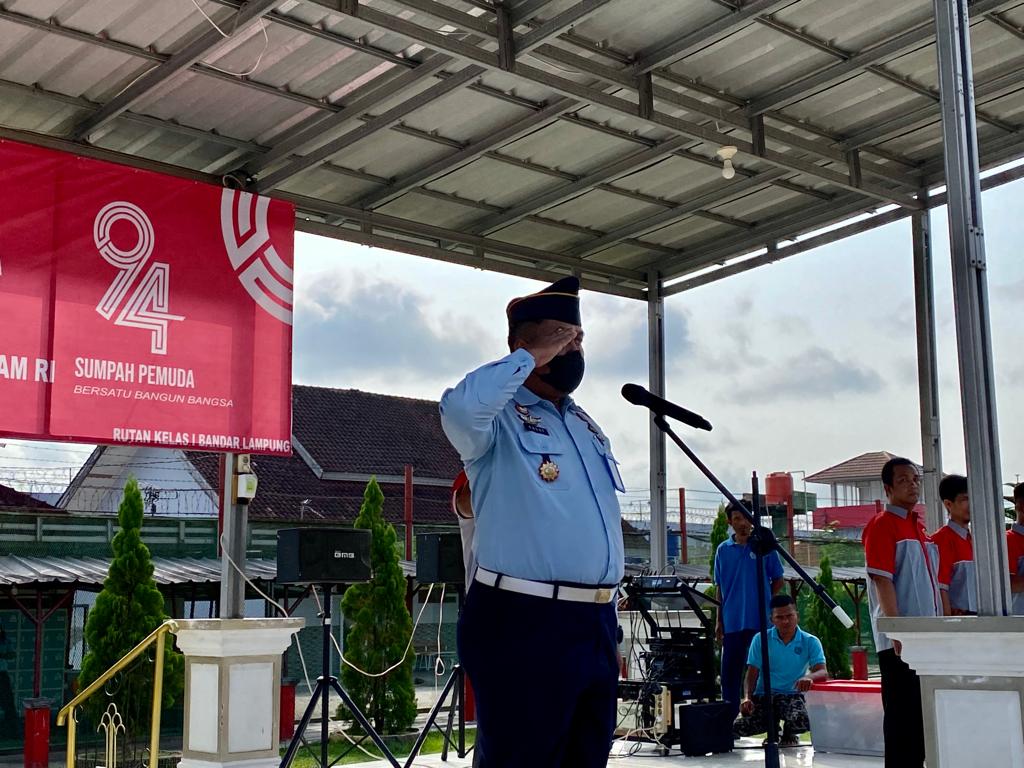 Tingkatkan Kesadaran Berbangsa Dan Bernegara, WBP Rutan Kelas l Wayhui Semangat Ikuti Upacara