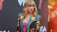 Lirik lagu Snow on the Beach, Taylor Swift featuring Lana Del Rey