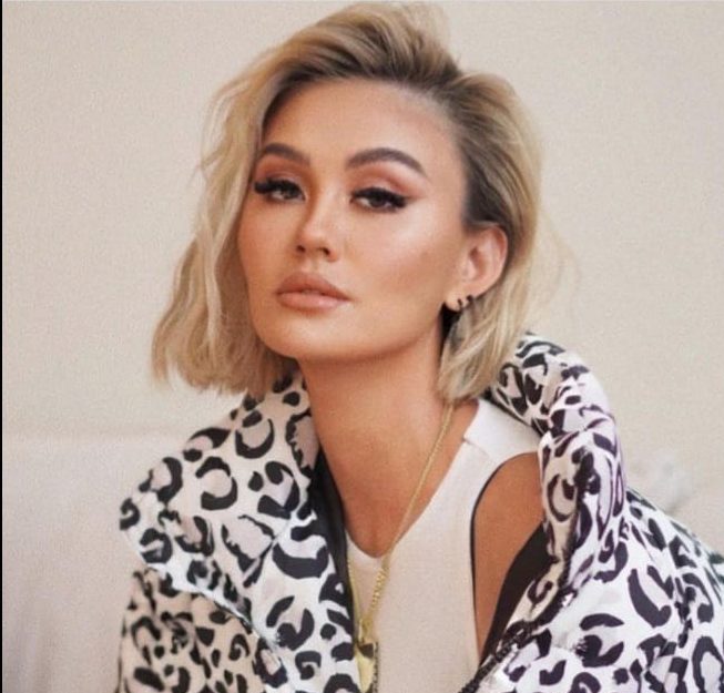 Agnez Mo Sukses Menyabet 4 Nominasi Penghargaan Tertinggi