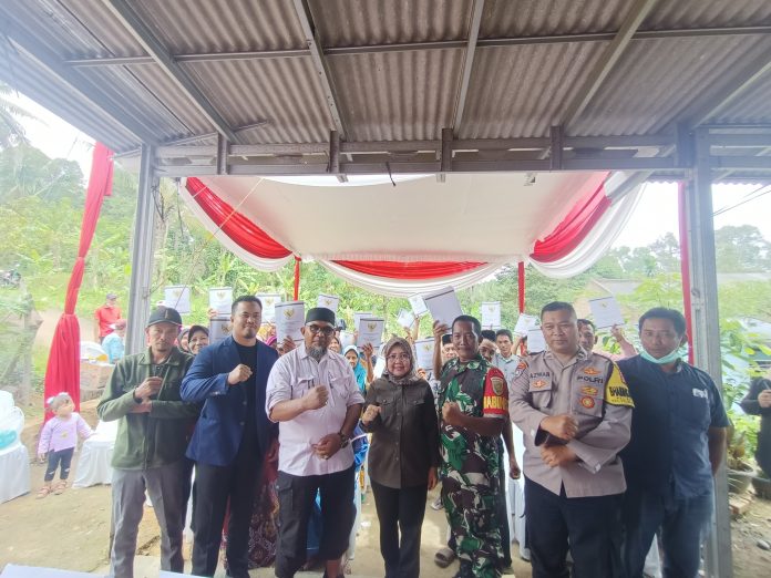 Kostiana Gelar Sosperda Rembug Desa Bersama warga Batu Putuk