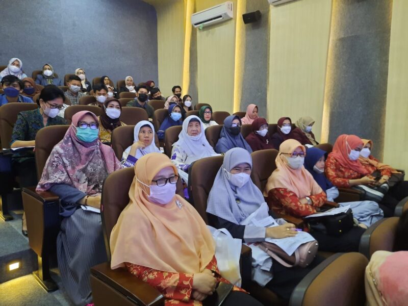 Politisi Yuni Karnelis Tegaskan Mencegah Stunting Adalah Tanggung Jawab Bersama