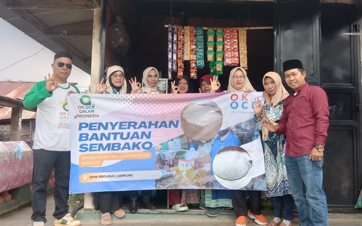 DPW Ok Oce Qalam Lampung Salurkan Warung Sembako