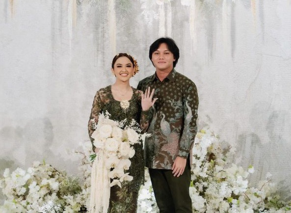 Momen Rizky Febian Resmi Melamar Mahalini