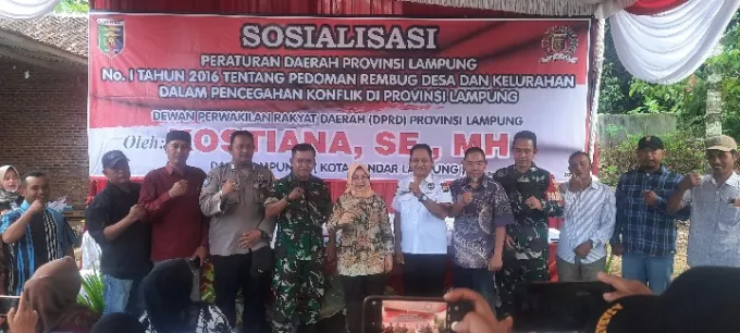 Kostiana Ajak Warga Bermusyawarah Mufakat dalam Mengatasi Konflik