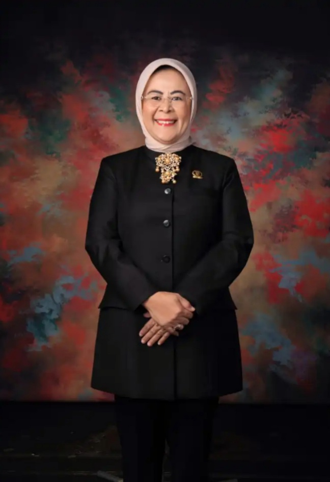 Elly Wahyuni Apresiasi Pemerintah dan DPRD Bandar Lampung tanggapi Cepat Ijazah Siswa yang Ditahan Sekolah