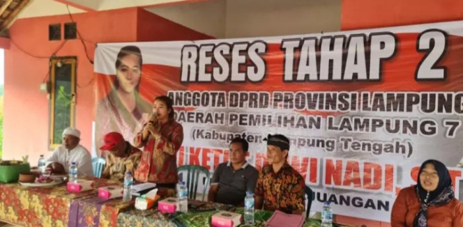 Reses di Dapil, Ketut Dewi Nadi Dicurhati Jalan Rusak Sampai Bedah Rumah