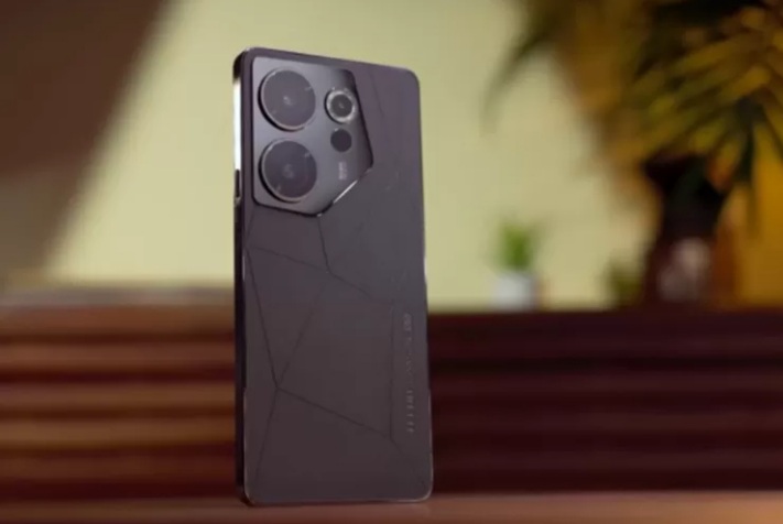 Yuk Cek Harga Tecno Camon 20 Premier 5G dan Spek Gahar hingga buat David Gadgetin Takjub?