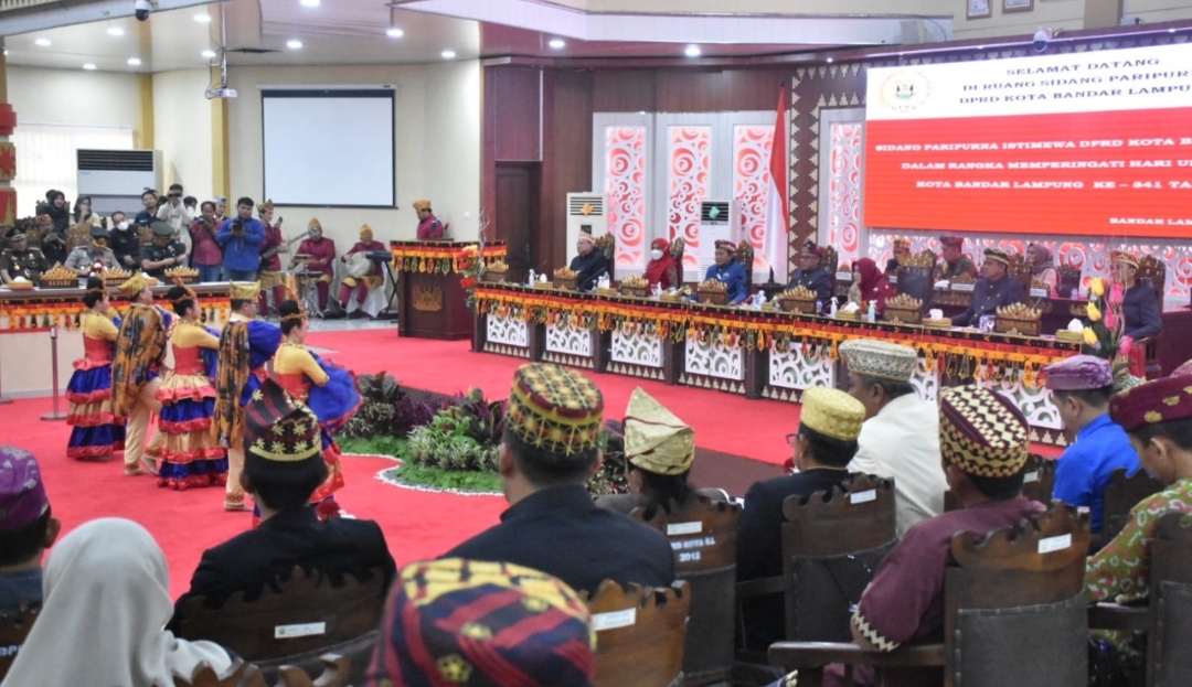 Paripurna Istimewa, DPRD HUT Ke-341 Momentum Jadikan Bandar Lampung Lebih Sehat, Cerdas, dan Berdaya Saing