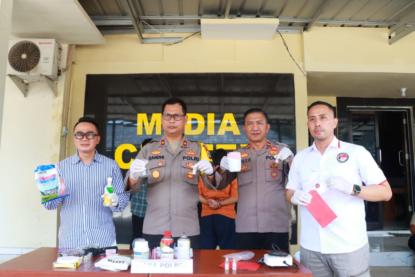 Polres Lampung Timur Bongkar Home Industri Sabu Di Lamtim