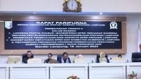 Sekdaprov Hadiri Paripurna DPRD Lampung Terkair Pembicaraan Tingkat II