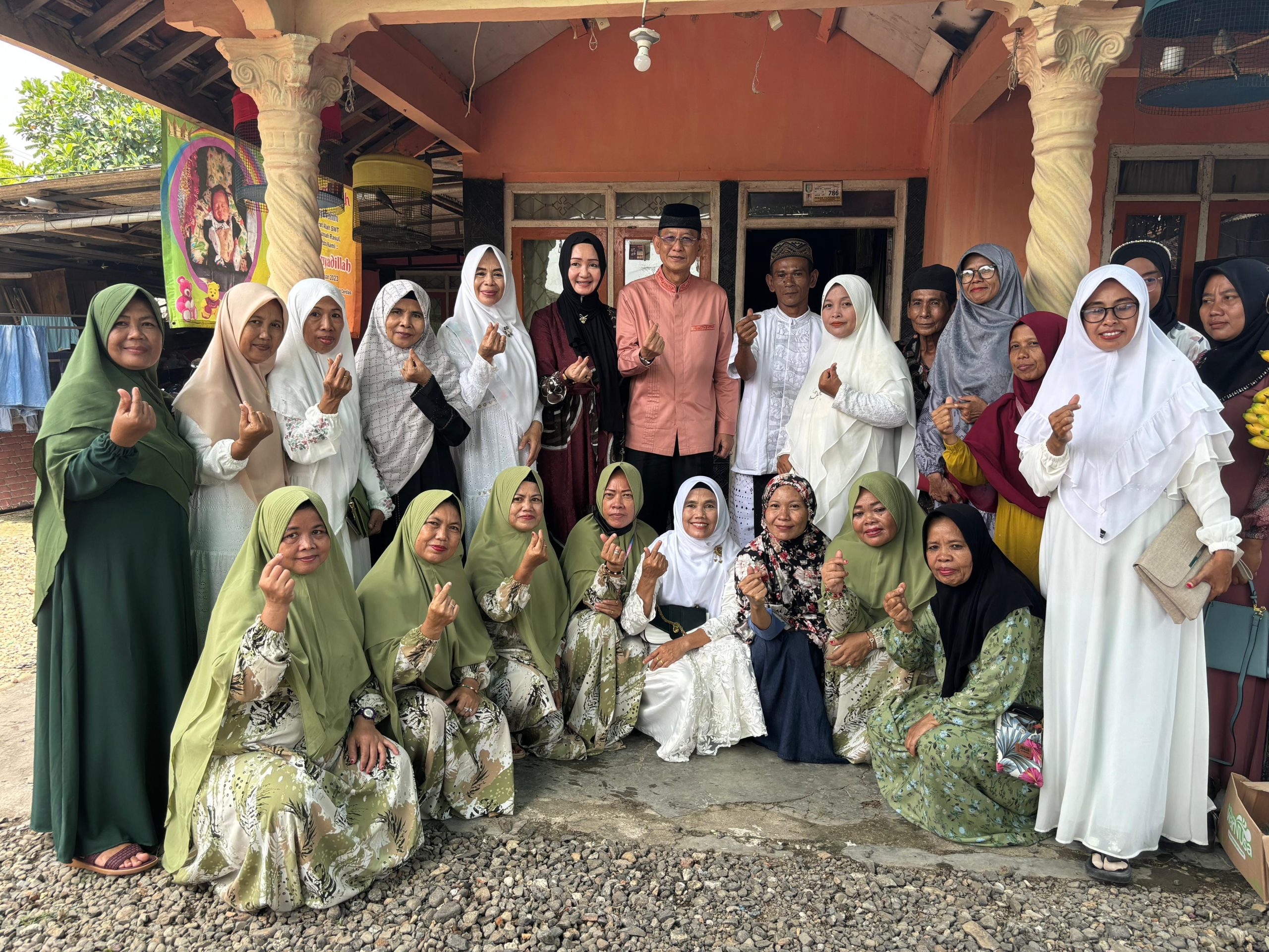 Adi Erlansyah Menghadiri Undangan Warga Pardasuka yang Akan Berangkat Umroh