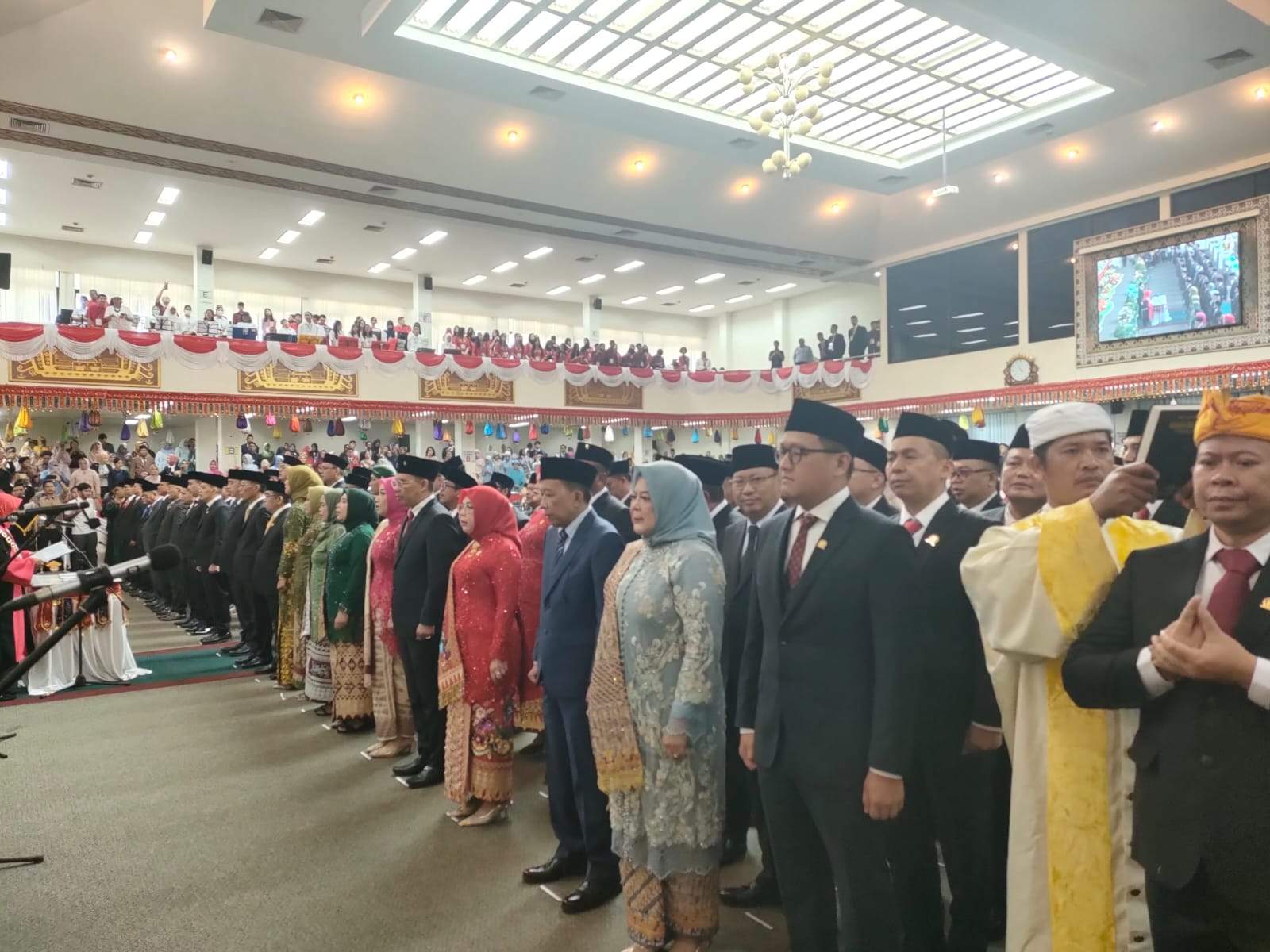 Pelantikan Dewan Diwarnai Demo, 5 Anggota DPRD Lampung Terpilih Tak Dilantik