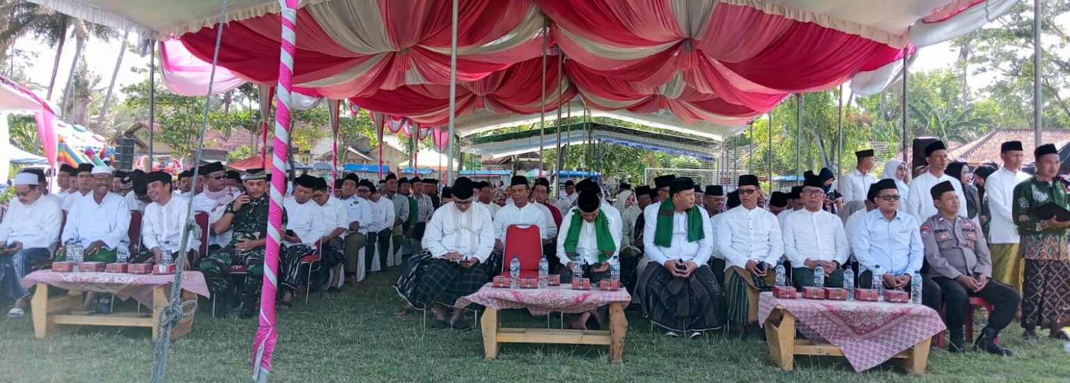 Hadiri Upacara Peringatan Hari Santri Nasional, Ini Pesan Ketua DPRD Lampung Selatan!