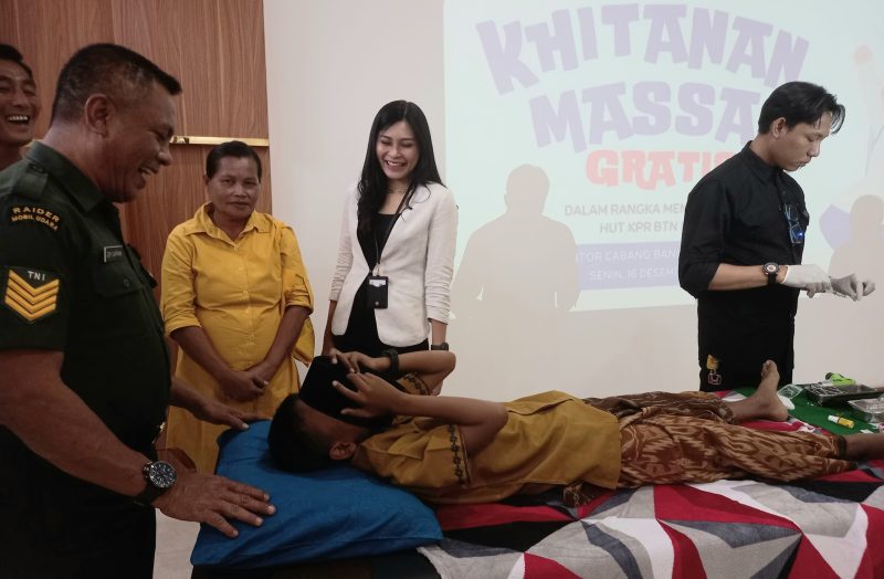 Gelar Sunat Massal, Branch Manager BTN KC Bandar Lampung Tifa Sebut Sempurnakan Keislaman Anak