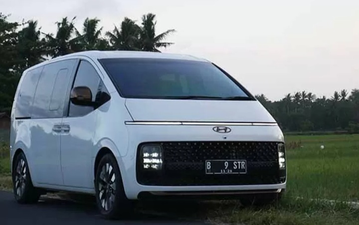 Intip Sederet Alasan yang Bikin Harga Hyundai Staria Bekas Terjun Bebas, Padahal Speknya Setara Toyota Alphard!