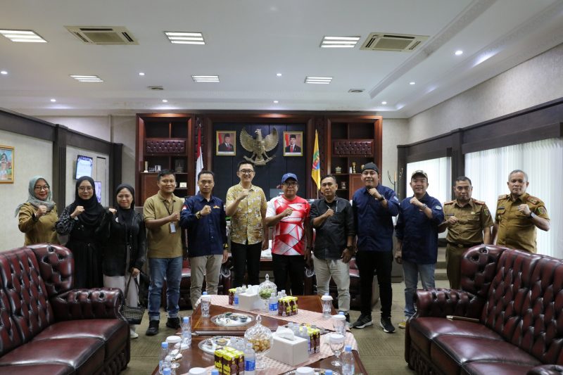 Ketua IWO Lampung Aprohan Saputra Sampaikan Gagasan pentingnya regulasi Hari Sadar Wisata