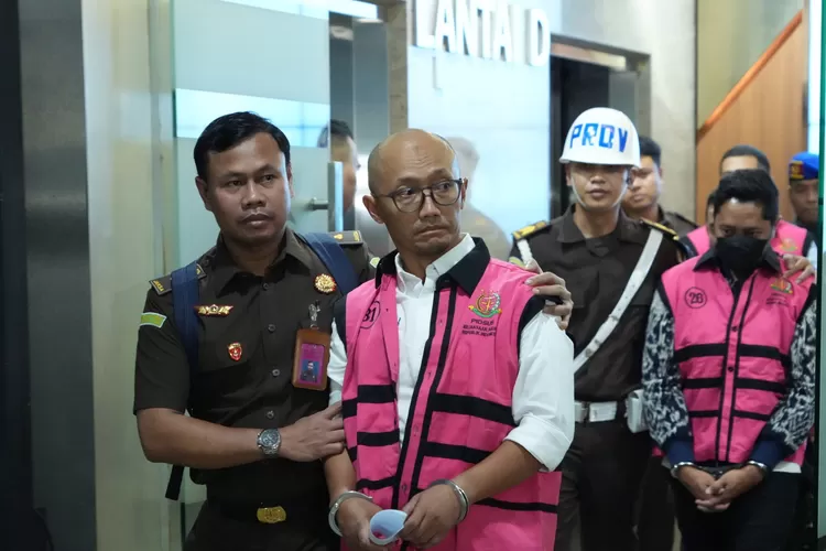 Terungkap! Salah Satu Tersangka Korupsi Minyak Mentah, Sani Dinar Saifuddin Punya Harta Miliaran