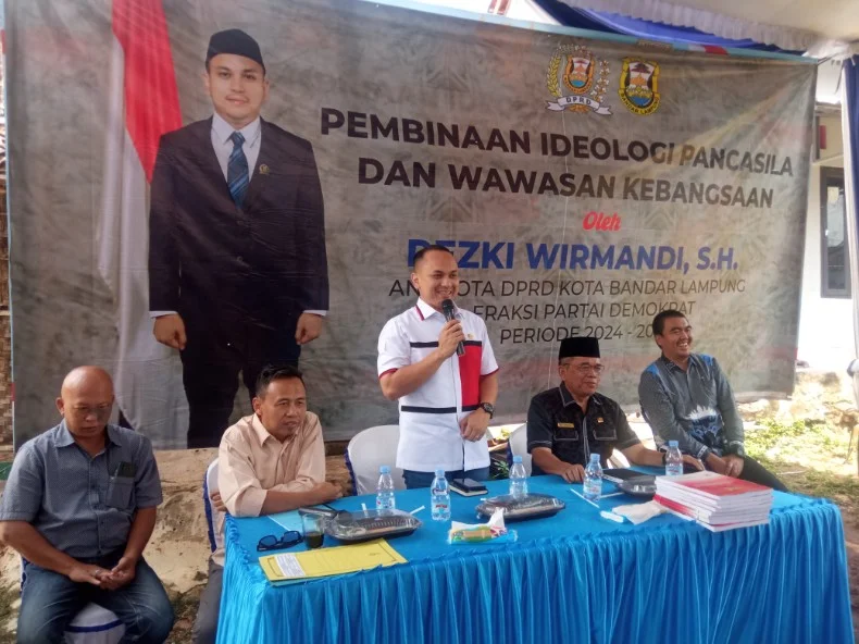 Rezki Wirmandi Tanamkan Nilai-nilai Pancasila ke Warga Kelurahan Kampung Baru