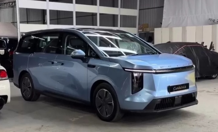 Maxus Mifa 7 Pesaing Alphard Harganya Lebih Murah dari Honda CRV, Canggih Banget!