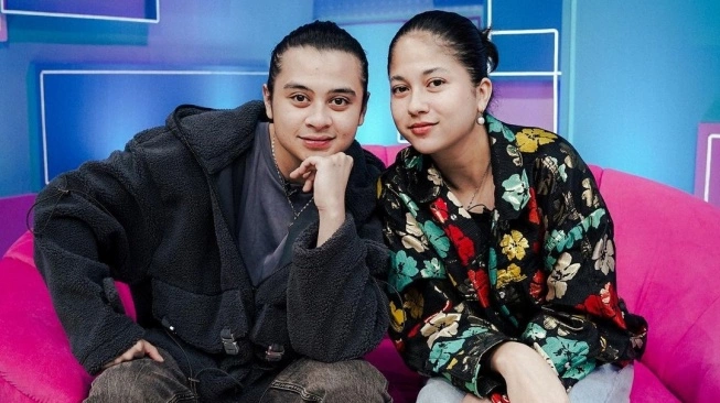 Belum Siap Nikahi Sitha Marino, Ini Alasan Bastian Steel!