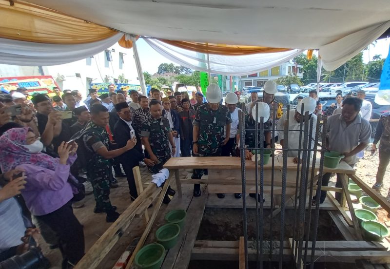 TNI AD Dukung Pendidikan di Ponpes Riyadus Sholihin