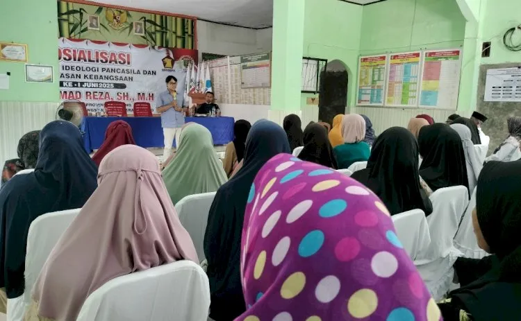 Anggota DPRD Lampung Sosialisasi Pancasila Di Pringsewu