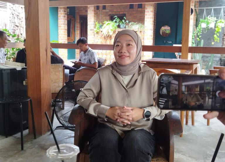 Lesty Putri Soroti Soal Layanan Mutasi Kendaraan dan Pemutihan Pajak di Lampung