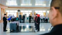 SEKDAPROV MARINDO KURNIAWAN LANTIK DAN MENGAMBIL SUMPAH JABATAN 4 PEJABAT ADMINISTRATOR DI LINGKUNGAN PEMPROV LAMPUNG