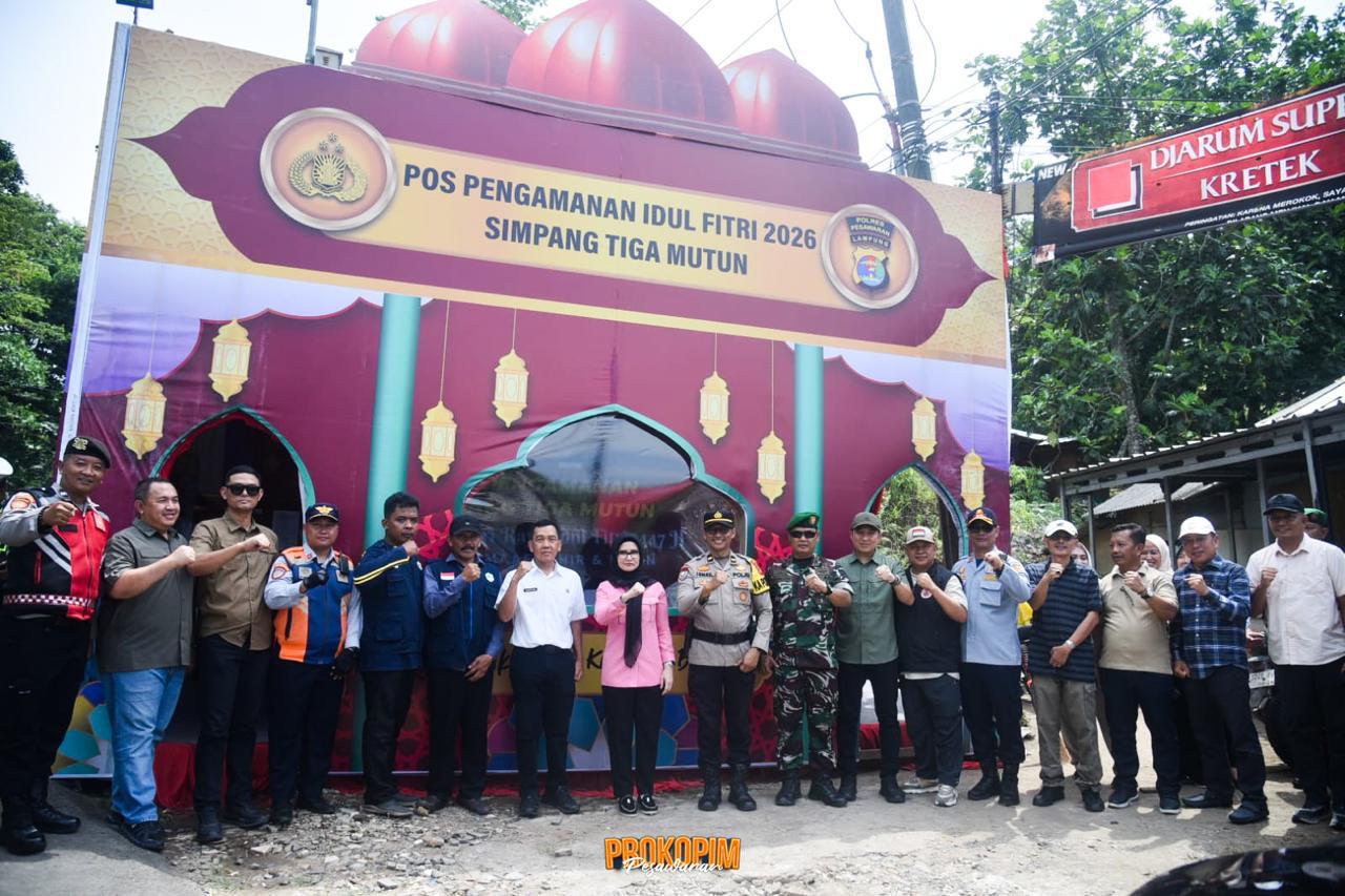 Bupati Nanda Indira Cek Kesiapan Pos Pengamanan Arus Mudik Lebaran, Pelayanan Pemudik Jadi Prioritas