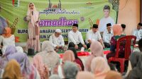 Pengajian Akbar Al-Hidayah Pesawaran Berbagi Bersama Anak Yatim dan Dhuafa di Bulan Suci
