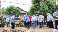 Bupati Pesawaran Nanda Tinjau Lokasi Terdampak Puting Beliung di Kecamatan Tegineneng