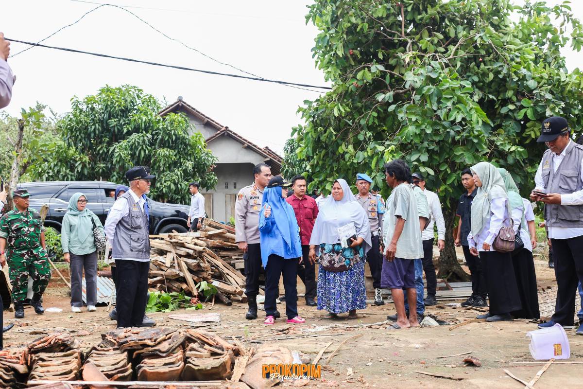Bupati Pesawaran Nanda Tinjau Lokasi Terdampak Puting Beliung di Kecamatan Tegineneng