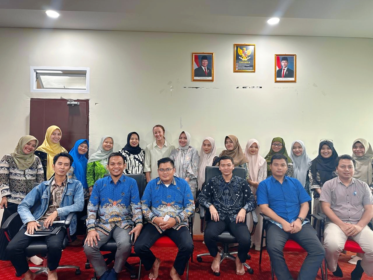 Dukung Internasionalisasi, FST UIN RIL Gandeng Connect English Community