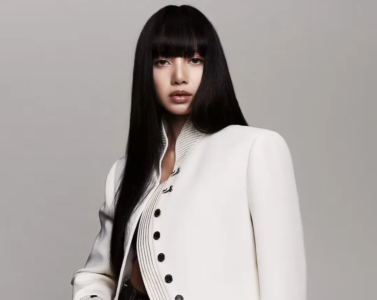 LISA BLACKPINK dan Anyma Siap Rilis “Bad Angel”, Usung Konsep Futuristik Jelang Coachella