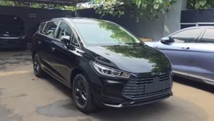 Begini Simulasi Kredit BYD M6 DM, MPV Hybrid Murah Mulai Rp310 Jutaan, Cicilan Bisa Rp2 Jutaan!