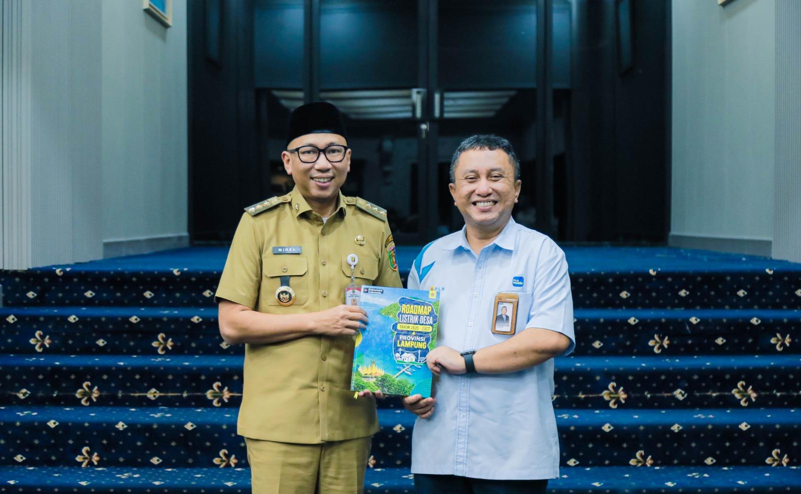 Gubernur Mirza Dukung Penuh Penyusunan Roadmap Program PLN Masuk Desa yang Menargetkan Seluruh Desa di Provinsi Lampung Teraliri Listrik 100 Persen pada Tahun 2026