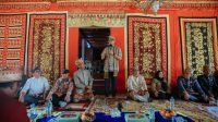 Mirza Tinjau Desa Wisata Budaya Marga Teluk, Dorong Pelestarian Budaya dan Penguatan Karakter Generasi Muda