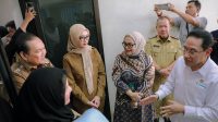 Wagub Jihan Dampingi Wamenkes dan Wamendagri Tinjau Fasilitas Pelayanan Kesehatan