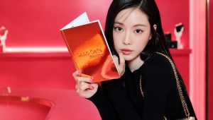 Son Naeun Bantah Rumor Berseteru dengan Member Apink, Ungkap Alasan Absen di Pernikahan Yoon Bomi